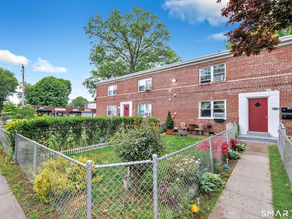 397-Building #3 Grandfield Avenue C, Bridgeport CT 06610