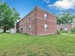 397-Building #3 Grandfield Avenue C, Bridgeport CT 06610