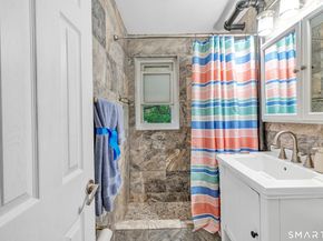 397-Building #3 Grandfield Avenue C, Bridgeport CT 06610