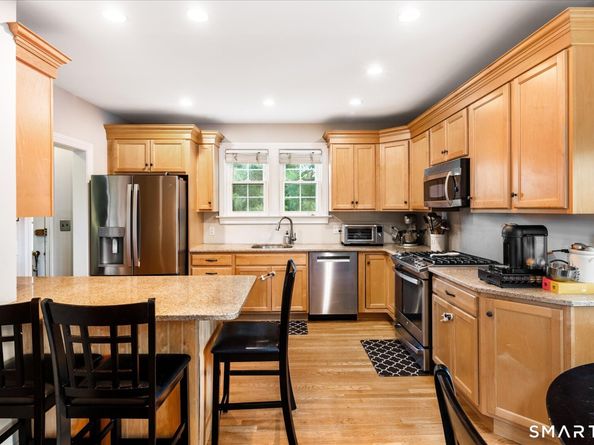 250 High Ridge Road, Stamford CT 06905