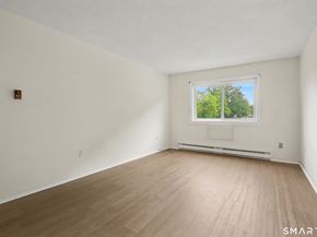925 Longbrook Avenue 109, Stratford CT 06614