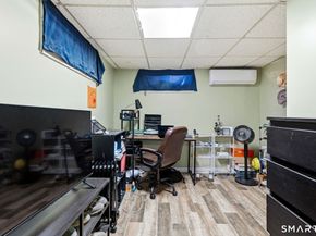 150 Stratfield Place, Bridgeport CT 06606