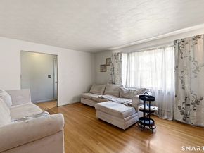 150 Stratfield Place, Bridgeport CT 06606