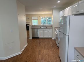 805 Sienna Drive 805, Danbury CT 06810
