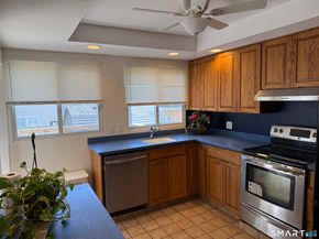 133 E Eaton Street, Bridgeport CT 06604