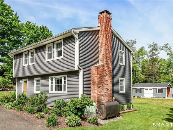 19 Botsford Hill Road, Newtown CT 06470