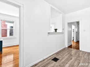 408 East Avenue, Bridgeport CT 06610