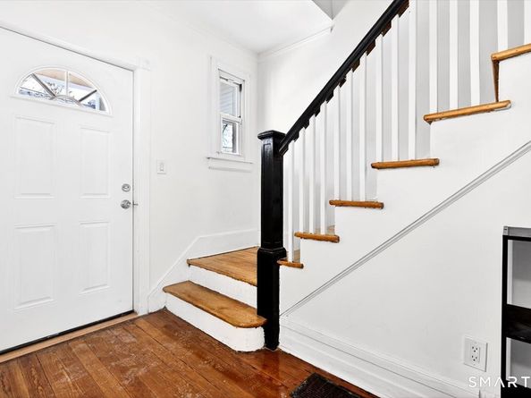 408 East Avenue, Bridgeport CT 06610