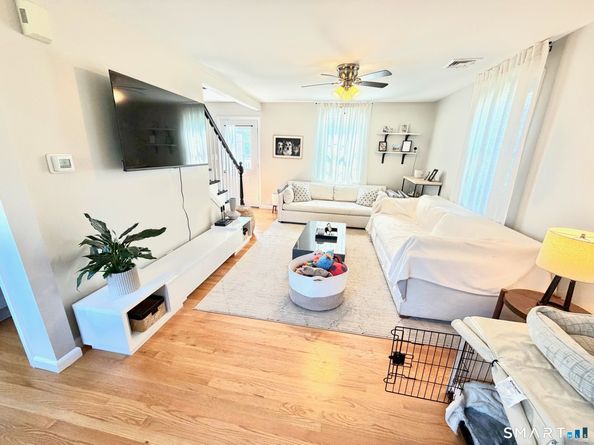 16 Windy Ridge, Trumbull CT 06611