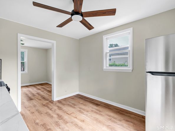 150-152 Alexander Drive, Bridgeport CT 06606