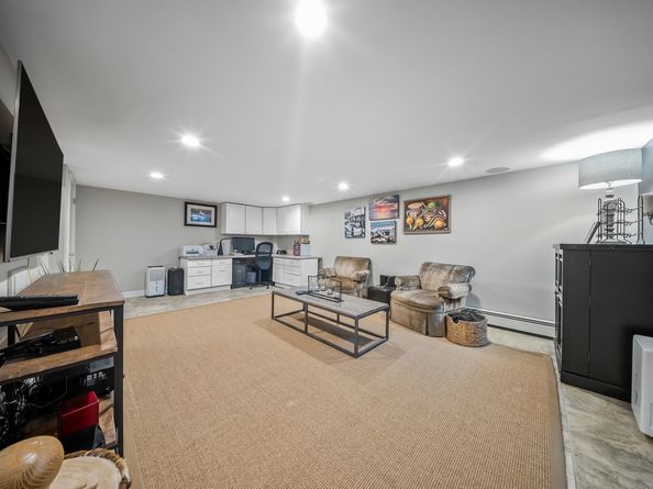 43 Constance Lane, Stamford CT 06903