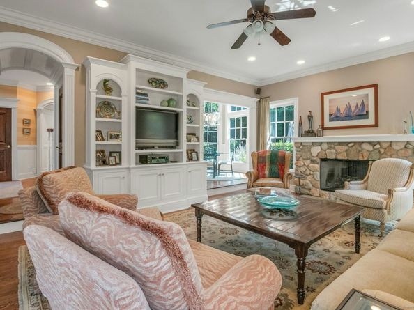 15 Gurley Road, Stamford CT 06902