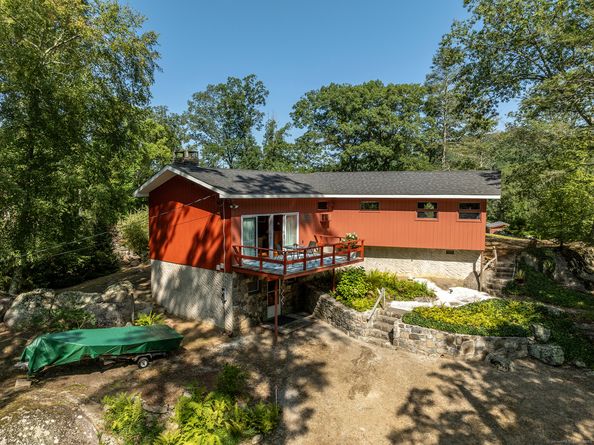 1 Sylvan Road, New Fairfield CT 06812