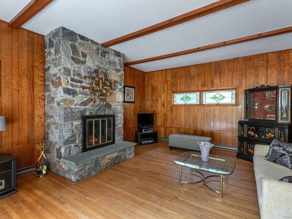 1 Sylvan Road, New Fairfield CT 06812