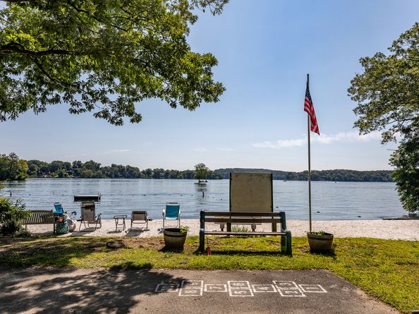 1 Sylvan Road, New Fairfield CT 06812