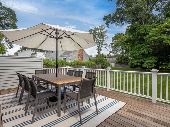 35 Millard Street, Fairfield CT 06824