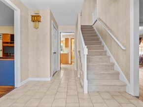 42 Captains Walk, Trumbull CT 06611
