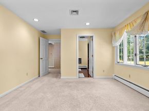 42 Captains Walk, Trumbull CT 06611