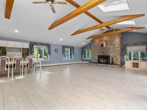 42 Captains Walk, Trumbull CT 06611