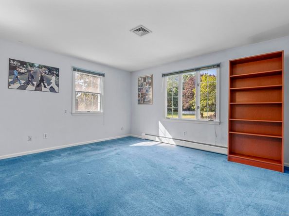 42 Captains Walk, Trumbull CT 06611
