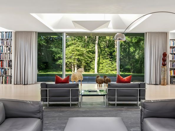 565 Oenoke Ridge, New Canaan CT 06840