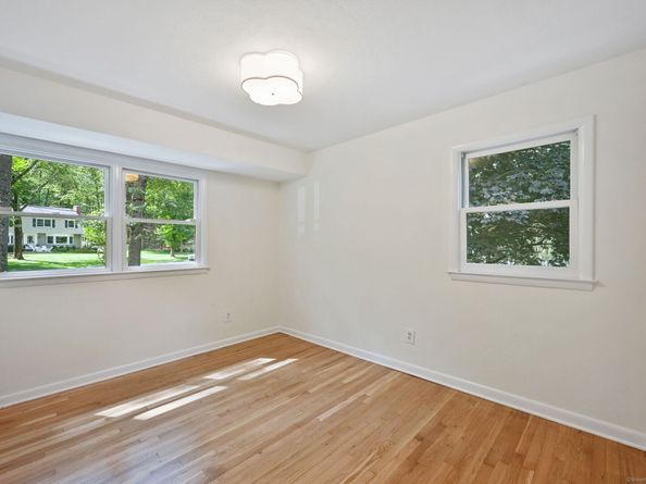 269 Red Fox Road, Stamford CT 06903