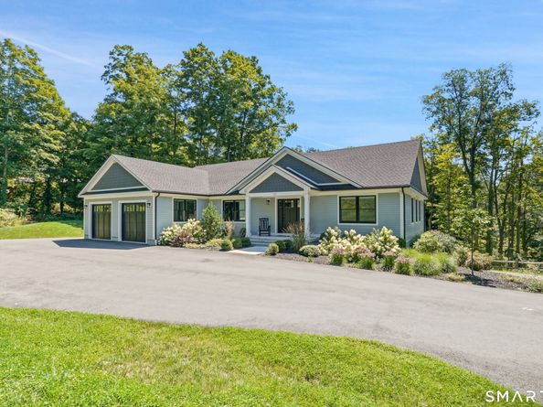 121 Aunt Hack Road, Danbury CT 06811
