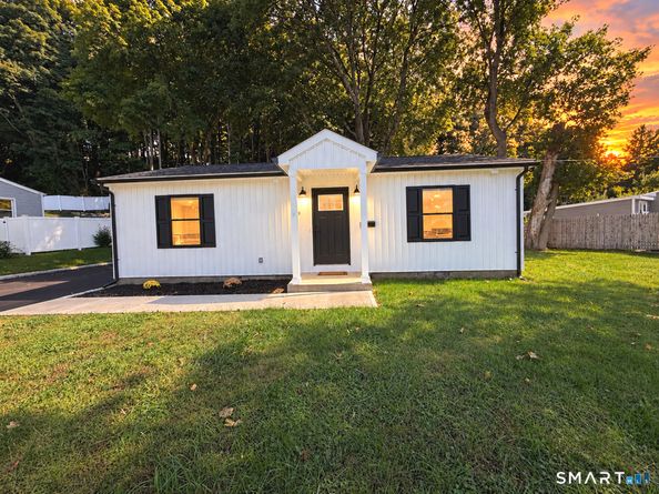 19 Topstone Drive, Bethel CT 06801