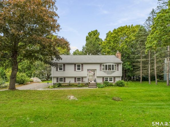 13 Ken Oaks Drive, Danbury CT 06810