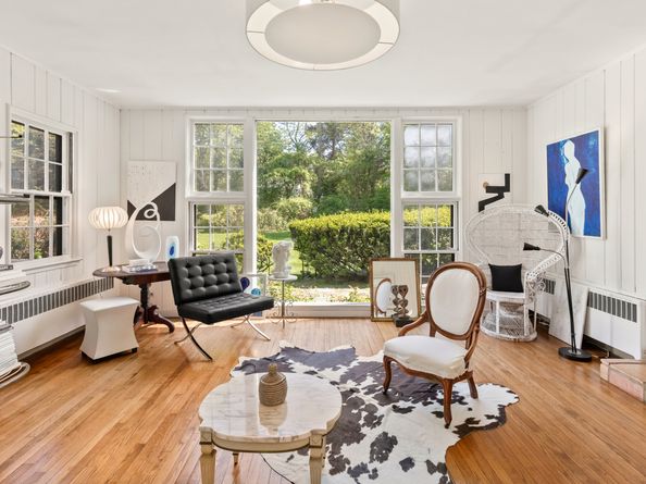 10 Twin Falls Lane, Westport CT 06880