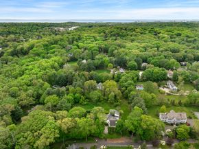 10 Twin Falls Lane, Westport CT 06880