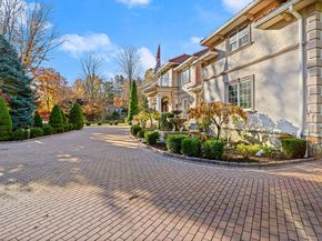 79 Comstock Hill Avenue, Norwalk CT 06850