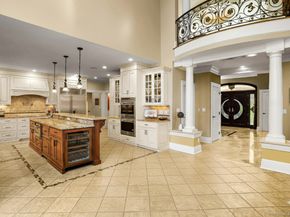 79 Comstock Hill Avenue, Norwalk CT 06850