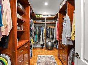 79 Comstock Hill Avenue, Norwalk CT 06850