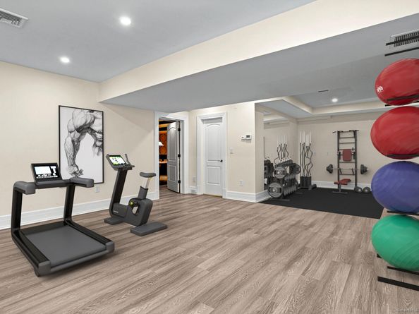 79 Comstock Hill Avenue, Norwalk CT 06850
