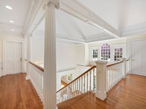 1187 Smith Ridge Road, New Canaan CT 06840