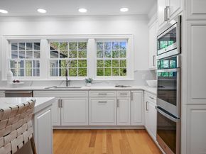 1187 Smith Ridge Road, New Canaan CT 06840