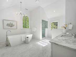 1187 Smith Ridge Road, New Canaan CT 06840