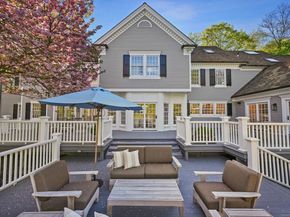 1187 Smith Ridge Road, New Canaan CT 06840