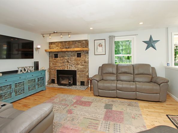 113 Codfish Hill Road, Bethel CT 06801