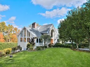 28 Old Orchard Drive, Weston CT 06883