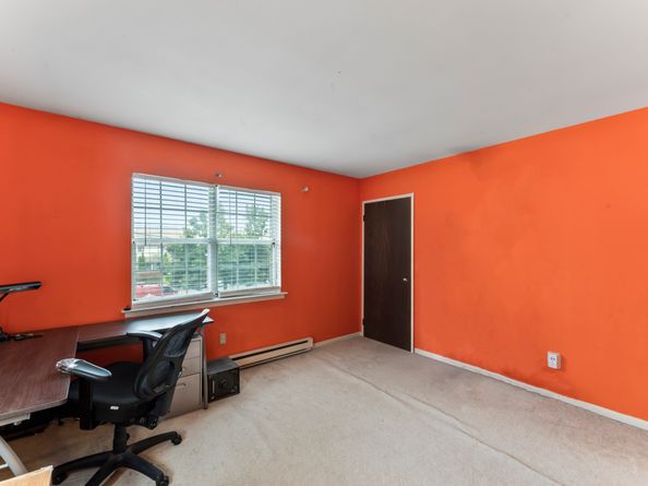 40 Lindstrom Road 40, Stamford CT 06902
