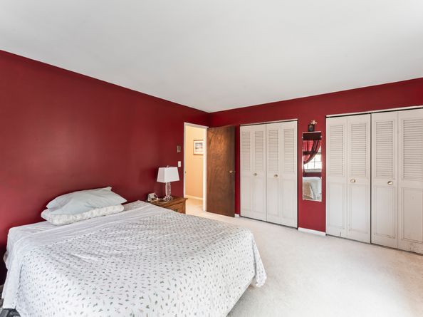 40 Lindstrom Road 40, Stamford CT 06902