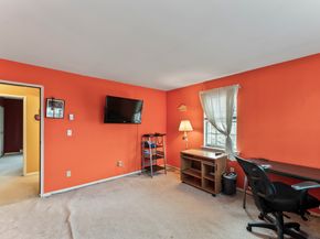 40 Lindstrom Road 40, Stamford CT 06902