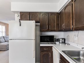 40 Lindstrom Road 40, Stamford CT 06902