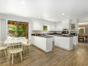 8 Oak Lane, Weston CT 06883