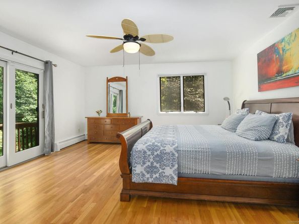 8 Oak Lane, Weston CT 06883