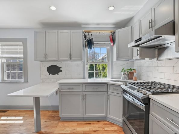 373 Iranistan Avenue, Bridgeport CT 06604