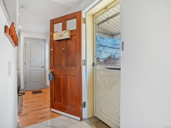 373 Iranistan Avenue, Bridgeport CT 06604