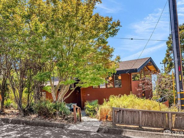 520 Coventry Road, Kensington CA 94707